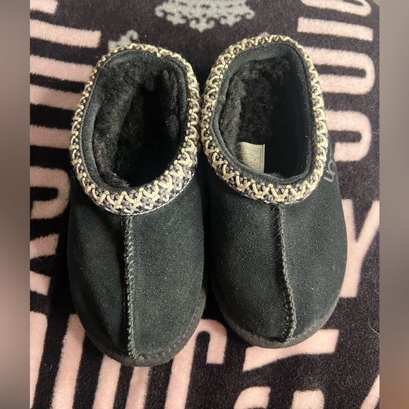 Kids Tasman Ugg’s - Picture 2 of 3